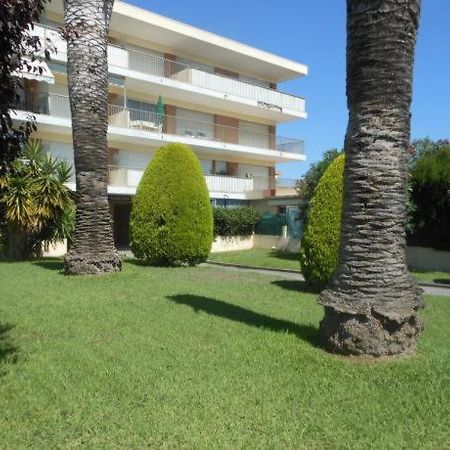 Studio Golfe Juan, Plages, Parking, Climatisation Apartment Vallauris Ngoại thất bức ảnh