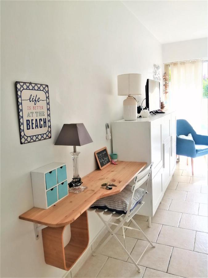 Studio Golfe Juan, Plages, Parking, Climatisation Apartment Vallauris Ngoại thất bức ảnh